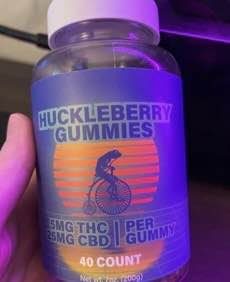 Customer photo of the gummies bottle received