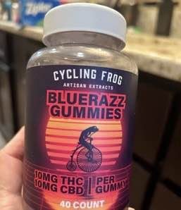Customer photo of the gummies bottle received